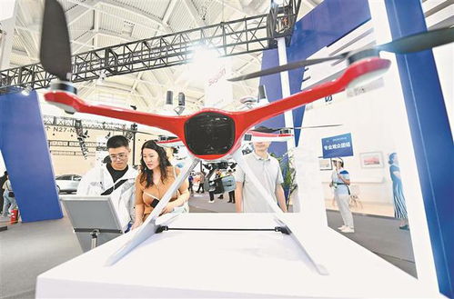 智博会上的智造新篇 仿生机器人、智能无人飞行器与智能公交车